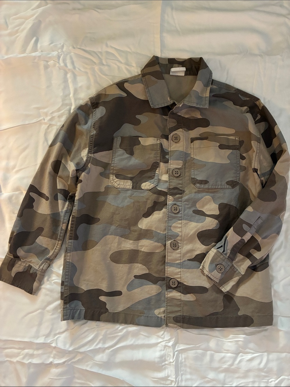 Gap khaki camo shirt